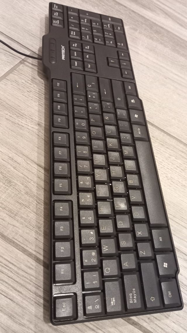 Teclado Pritech Semibajo
