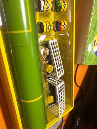 Campo da calcio Minions con tutte le action figure