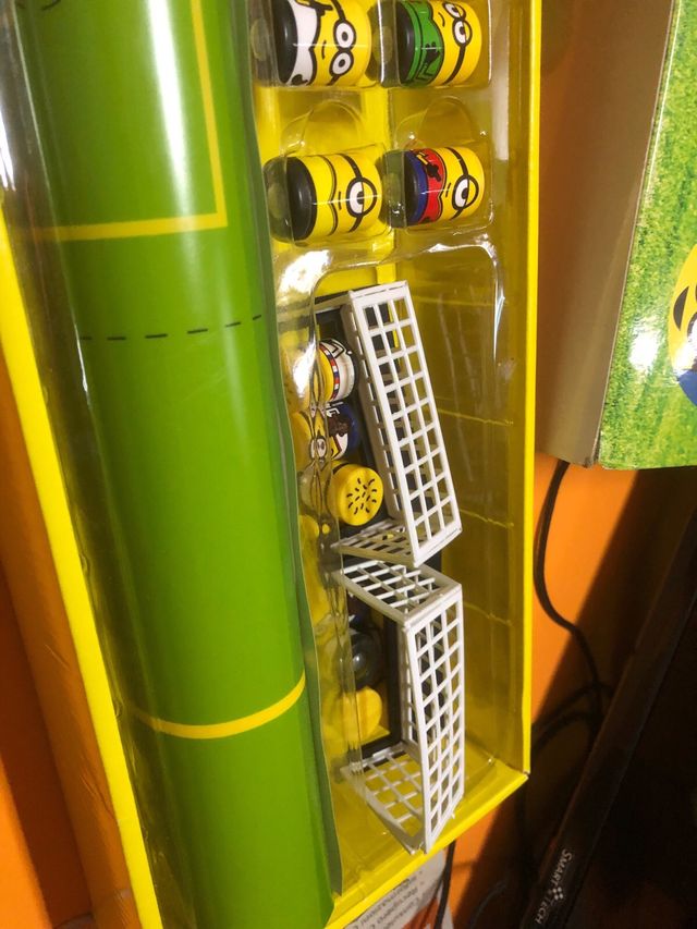 Campo da calcio Minions con tutte le action figure