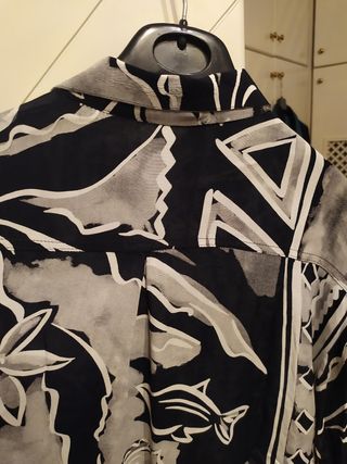 Camicia con disegni geometrici vintage