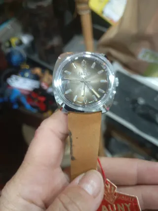 Reloj Cauny Caballero Marrón y Dorado