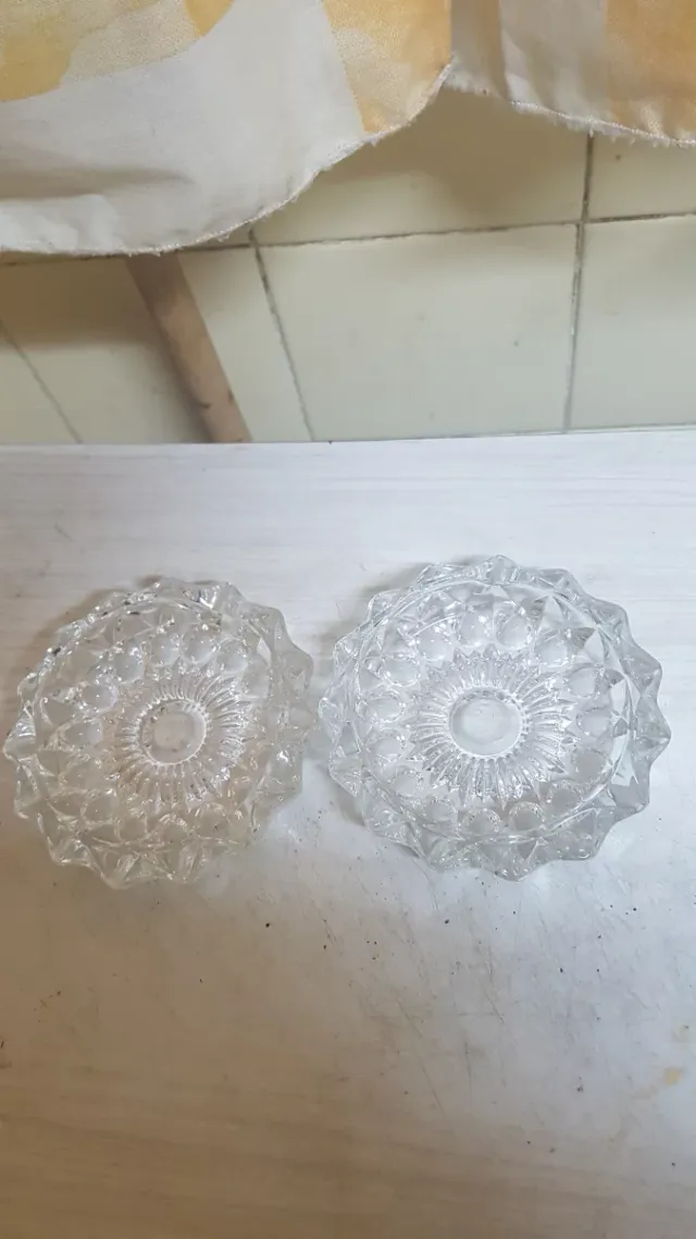 2 Ceniceros de Vidrio