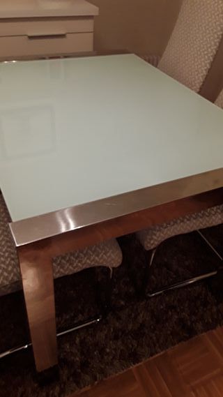 Mesa Comedor Cristal y Metal