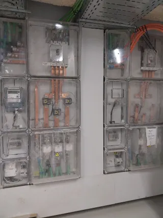 Montaje y mantenimiento de instalación eléctrica