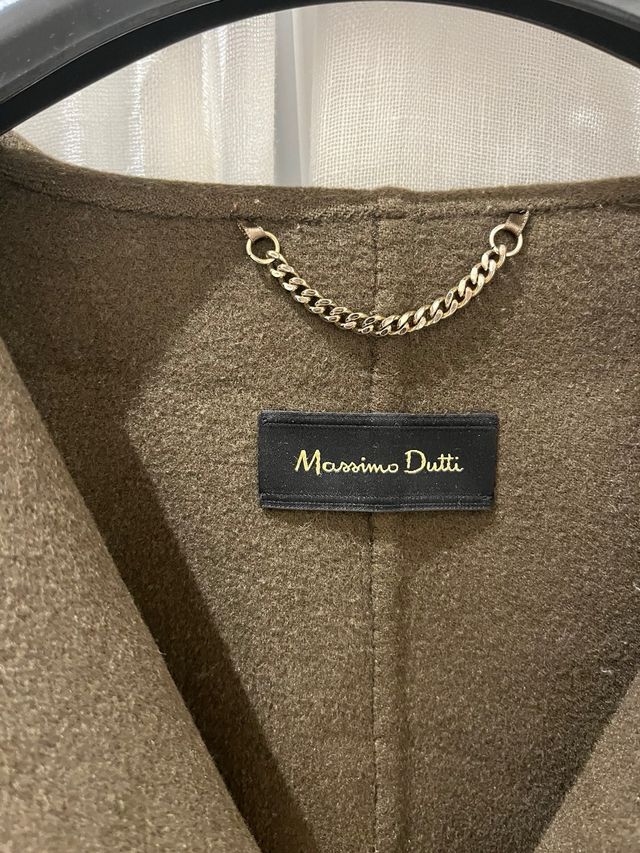 Abrigo Massimo Dutti con capucha