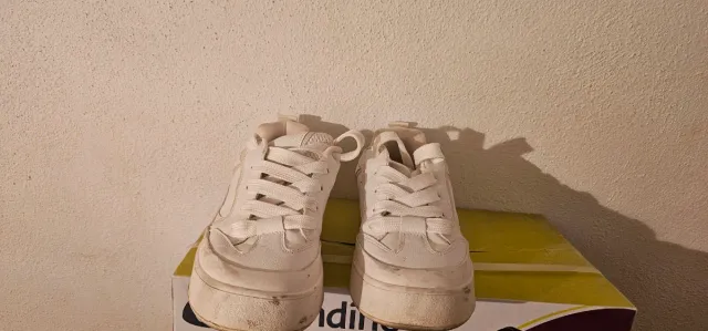 Zapatillas Zara Blancas