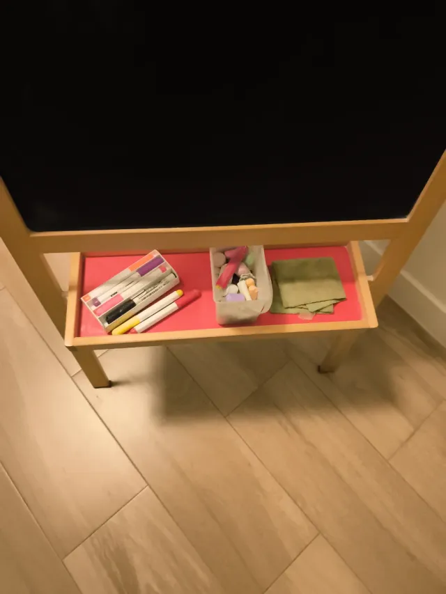 Pizarra infantil Ikea