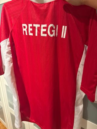 Camiseta Adidas pelota mano