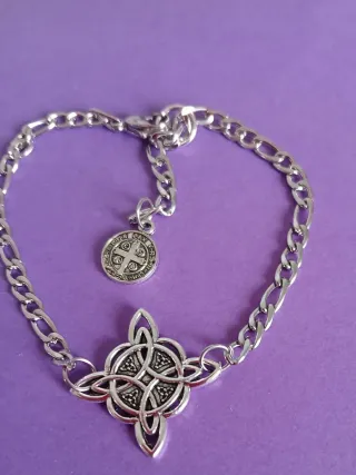 Pulsera Nudo de Bruja y San Benito