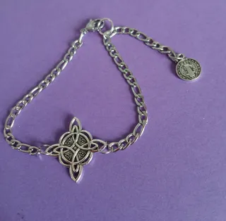 Pulsera Nudo de Bruja y San Benito