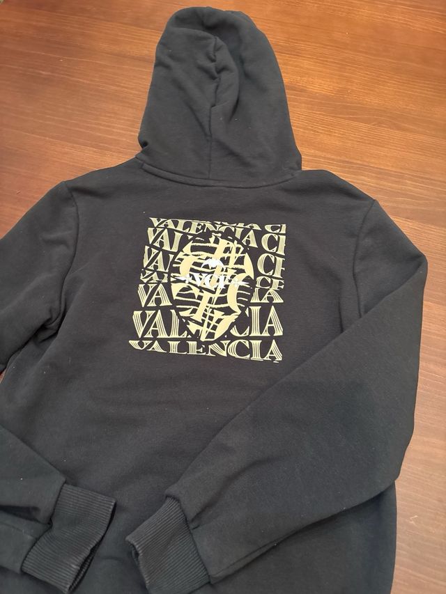 Sudadera Puma Valencia CF 11-12 años.