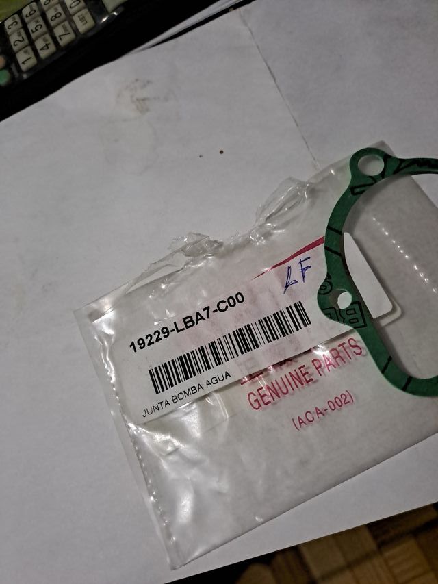 Kymco X-Town 300 Junta B agua