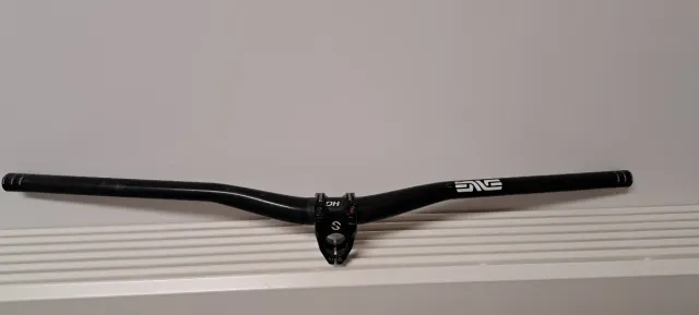 Manillar ENVE DH o mtb Negro cortado a 76mm + pote