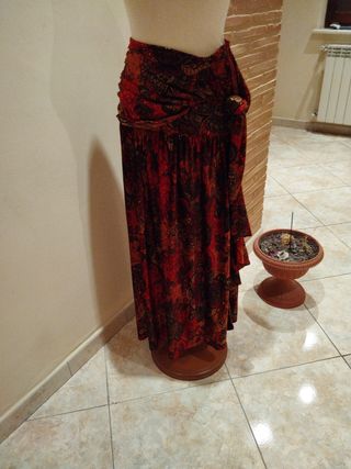 Maxigonna lunga fantasia rossa e marrone