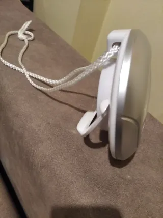 Reloj MPM Quality analógico de escritorio