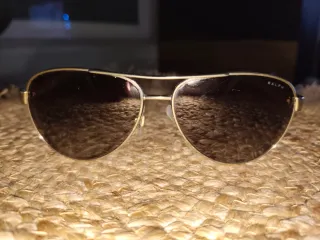 Gafas de sol Ralph Lauren Beige y Doradas