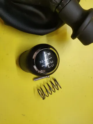 POMO+FUNDA PALANCA CAMBIOS VOLKSWAGENT T5 5V