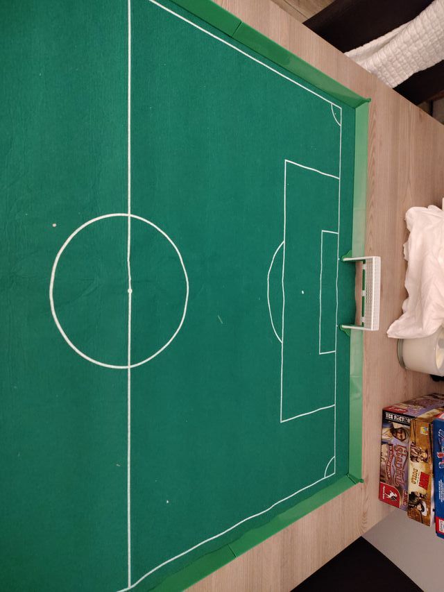 Tapete de futbol  11 con vallas y porterías