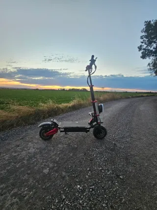 Patinete Eléctrico Todoterreno con doble motor