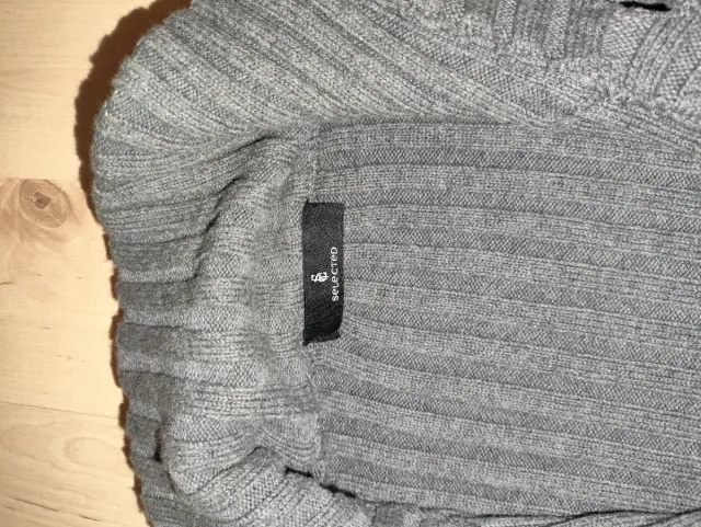 Jersey Selected Gris Talla L