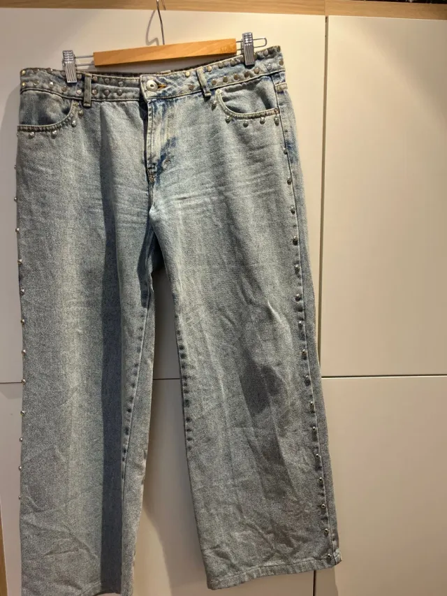 Vaqueros One Dilemma con tachuelas y estrella