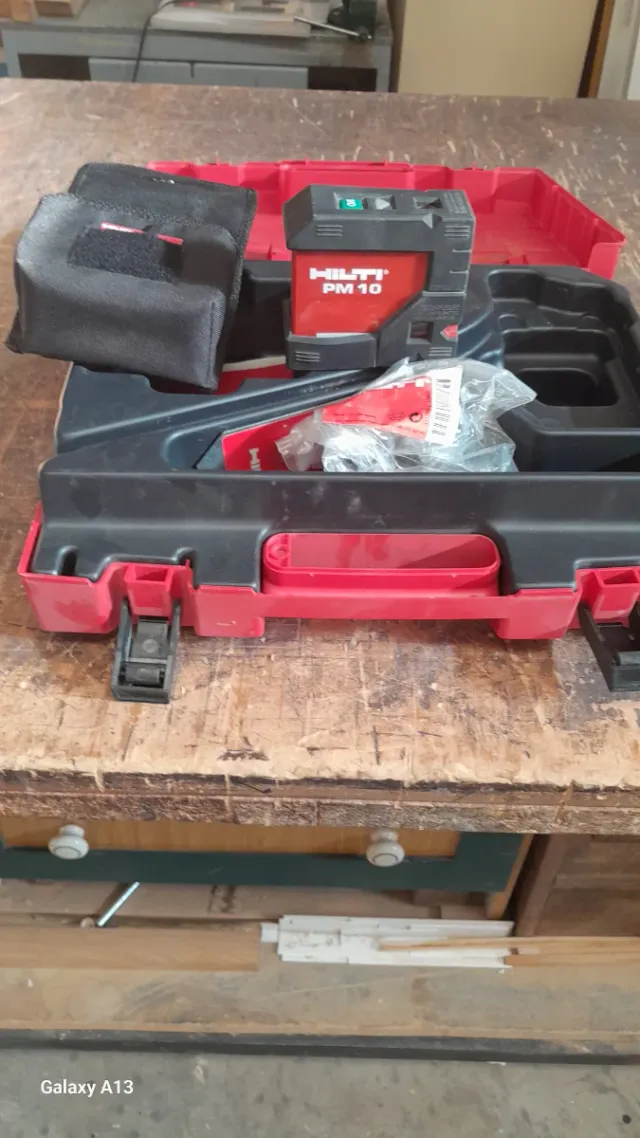 Nivel Láser Hilti PM 10