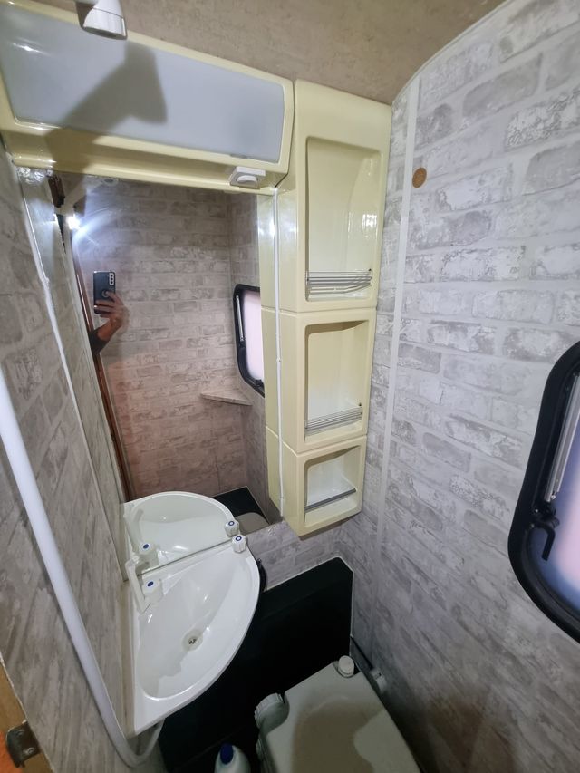 Caravana Adria Prisma 420 CE