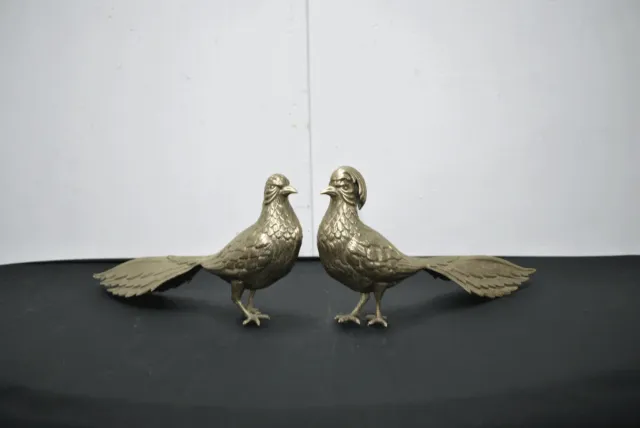 Antiguos faisanes de latón