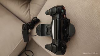 PS4 (PlayStation 4) Nera con Joypad