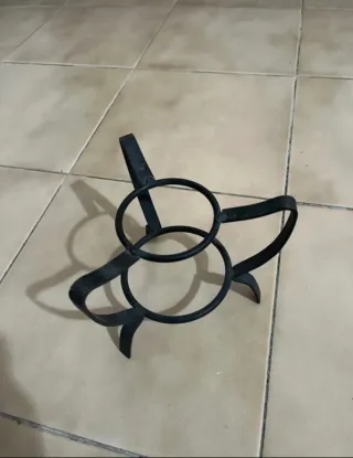 Portavaso in metallo nero