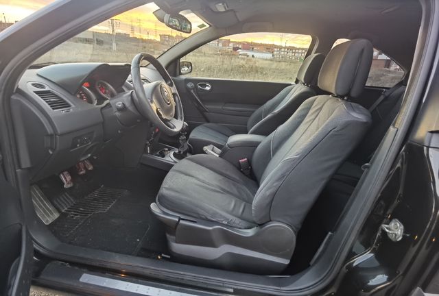 Renault Megane 2004