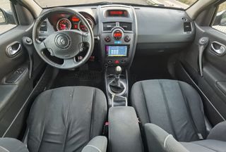 Renault Megane 2004
