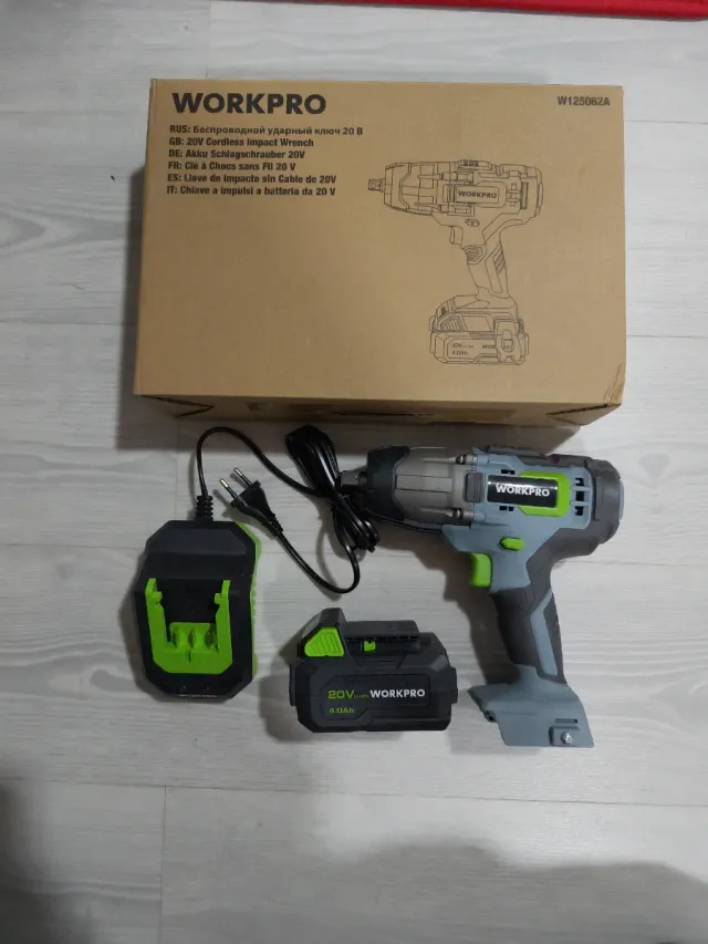 Llave de Impacto WORKPRO 20V 4.0Ah
