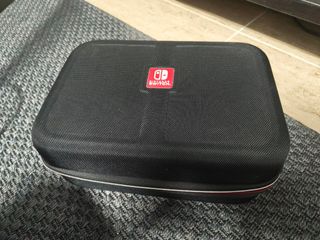 Nintendo Switch Transparente+Joy-Con Extra+Fundas