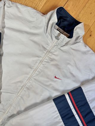 Nike White Windbreaker Navy Red Stripes 90's Retro