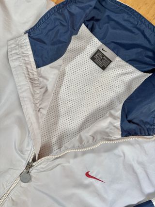 Nike White Windbreaker Navy Red Stripes 90's Retro