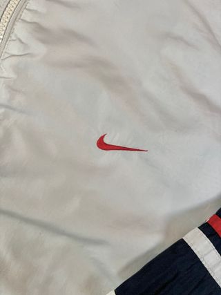 Nike White Windbreaker Navy Red Stripes 90's Retro