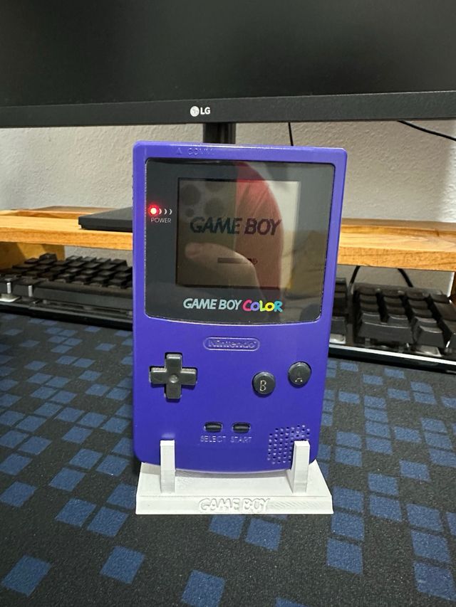 Nintendo Game Boy Color Morado