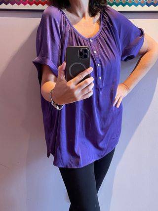 Blusa H&M morada talla 50