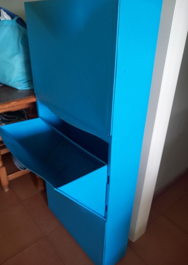 Zapatero infantil azul