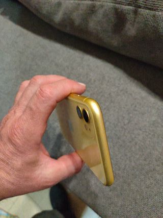 iPhone 11 128gb Giallo pastello