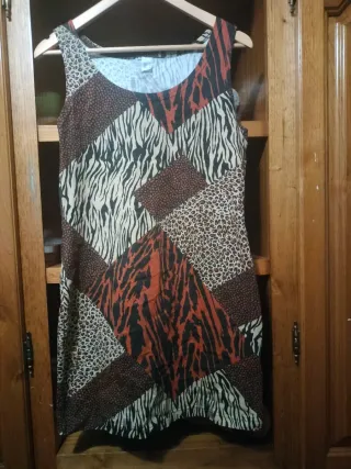Vestido estampado animal print patchwork