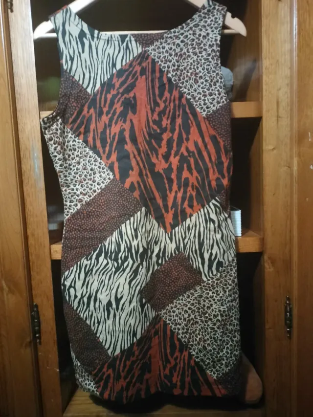 Vestido estampado animal print patchwork