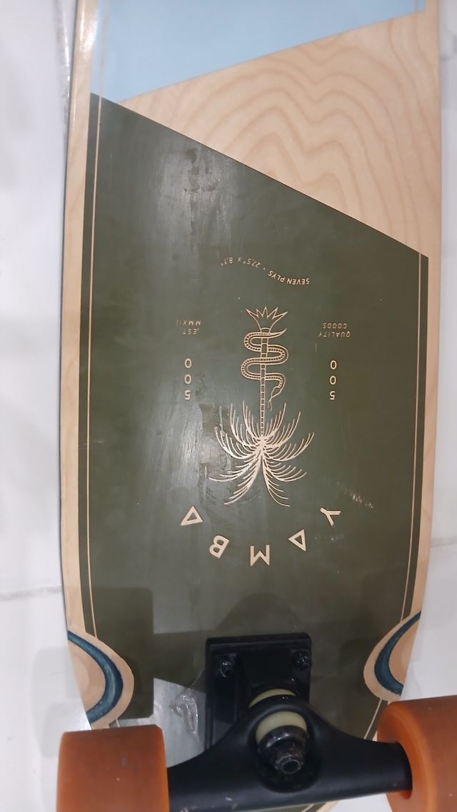 Skate marca yamba 500