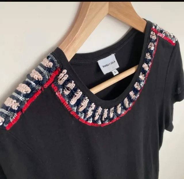 Camiseta manga corta con lentejuelas Bimba y Lola