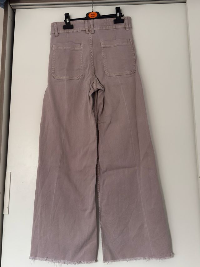 Vaqueros niña en color rosa palo. 