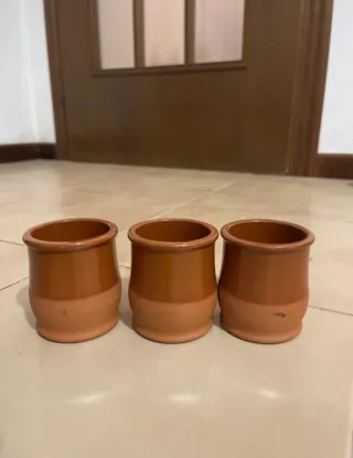 3 Vasetti in terracota