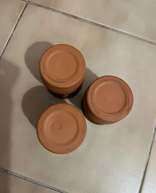 3 Vasetti in terracota