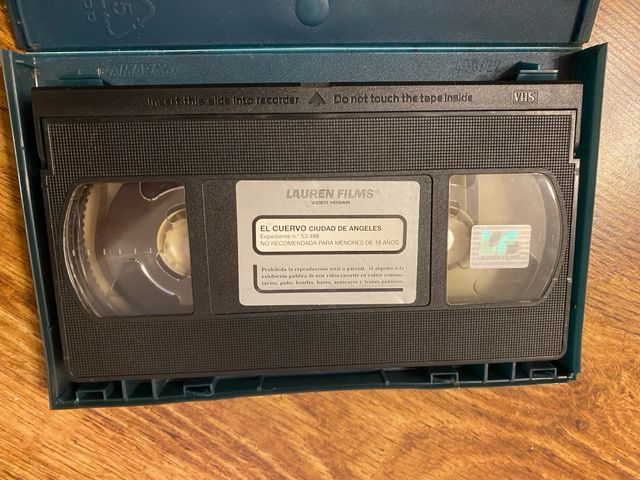 El Cuervo: Ciudad de Ángeles VHS