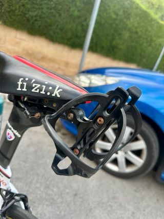 Portabidón Specialized porta geles profile